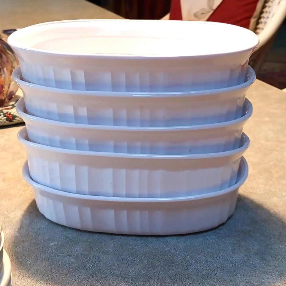 Corningware Individual Casserole dishes